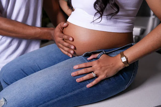Close portrait of an expecting mother